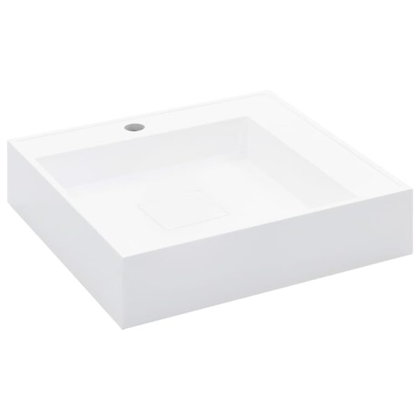 8719883570396_a_en_hd_1