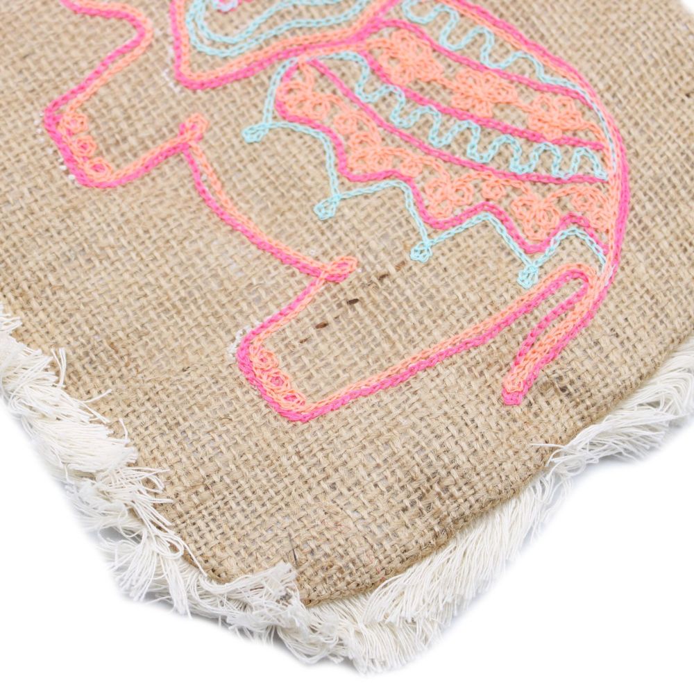 Fab Fringe Umhängetasche aus Jute – Handbestickte Schultertasche im Boho-Design