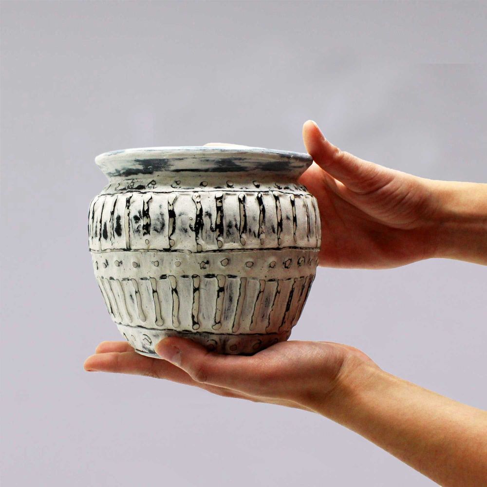 Handgefertigter Greek Clay Pot – Cremefarben, 12 cm, klassisch-mediterraner Stil