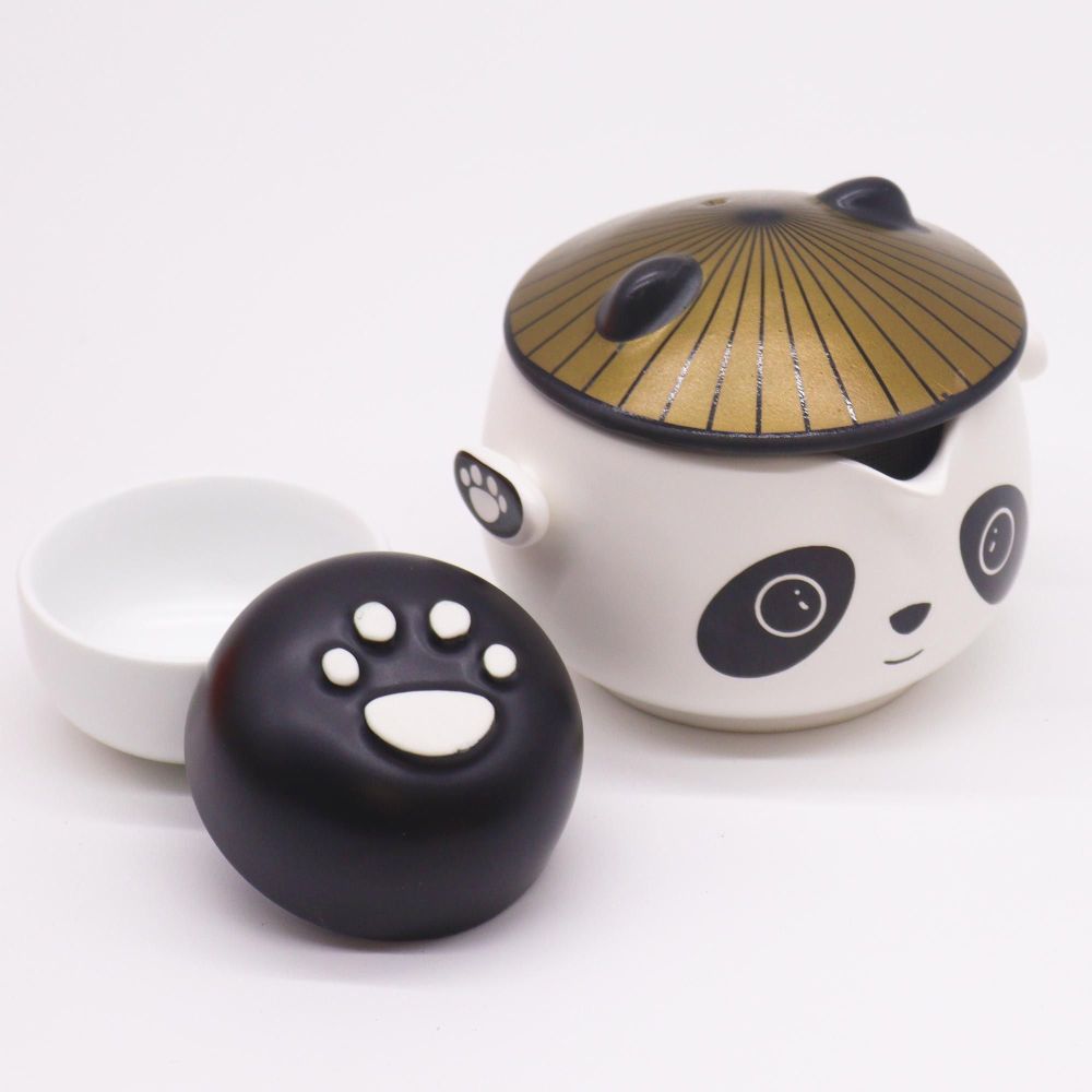 Verspieltes Panda Teeset – Teekanne mit Sieb, 2 Tassen, Reisebox - 210 ml
