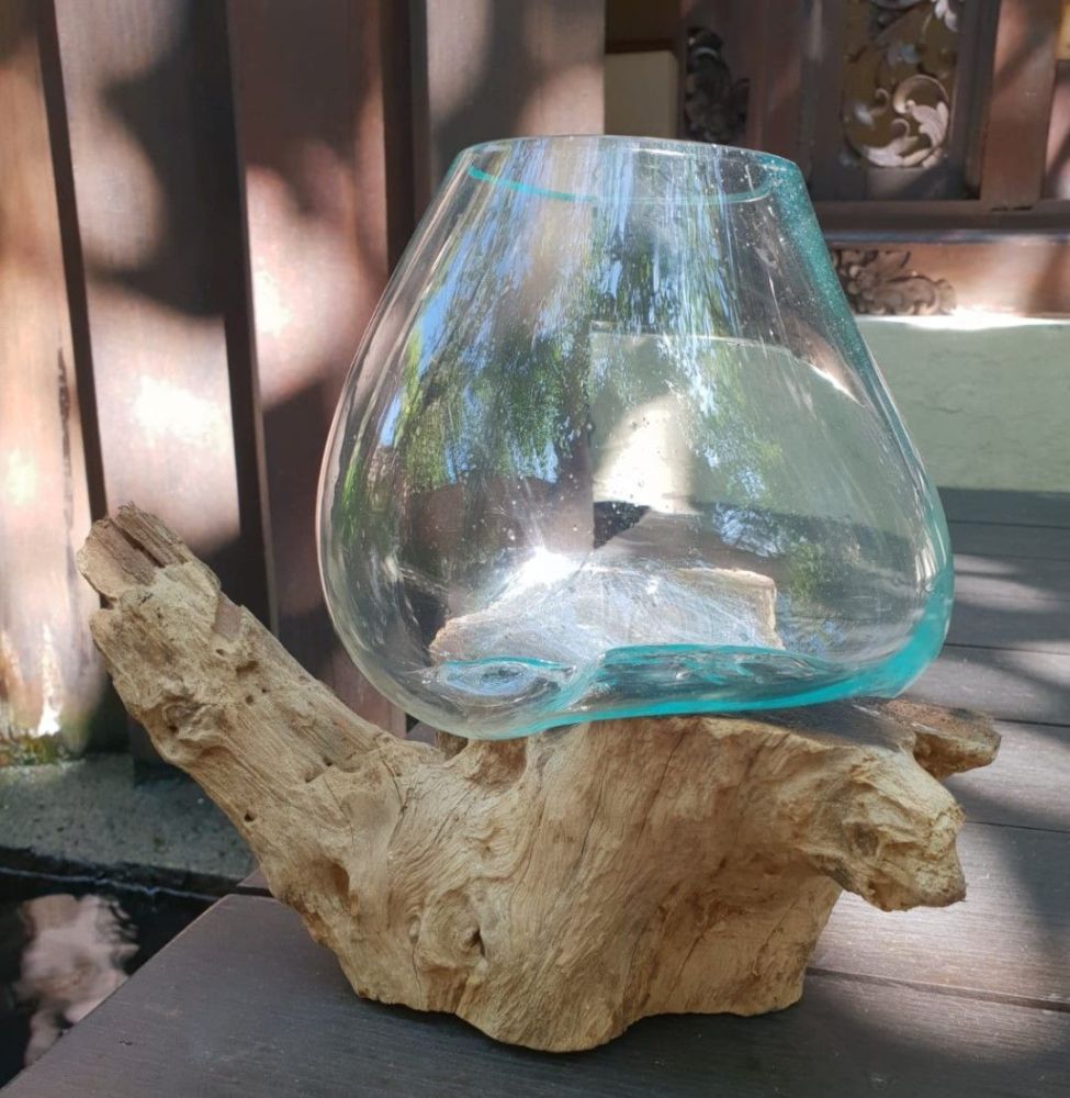 Glas on Wood - Handgefertigte Glasschale auf Gamal-Holz von Bali – Unikat