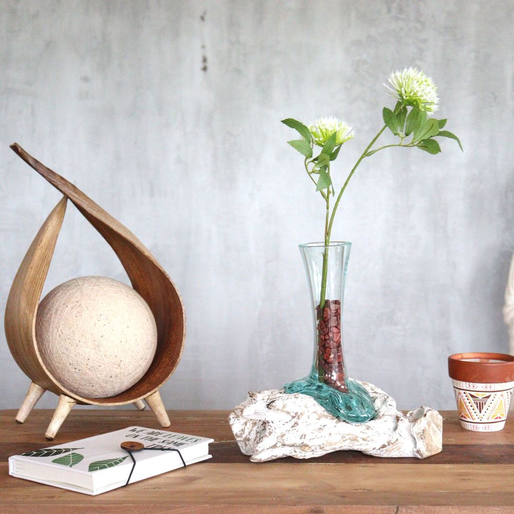 Glas on Wood - Kleine handgefertigte Glasvase auf Holz - dekorative Vase - Bali