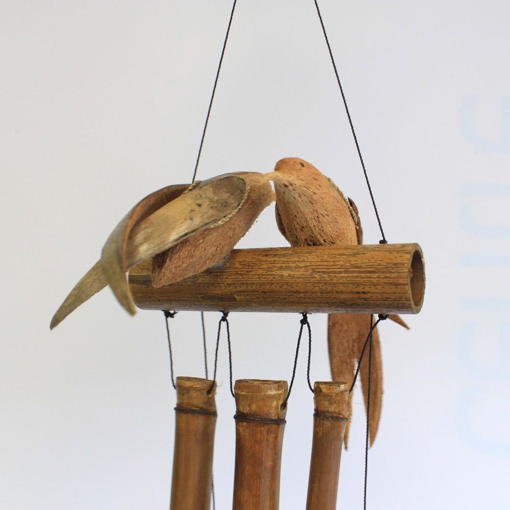 Balinesisches Windspiel – Twin Birds aus Kokosnuss & Bambus, handgefertigt