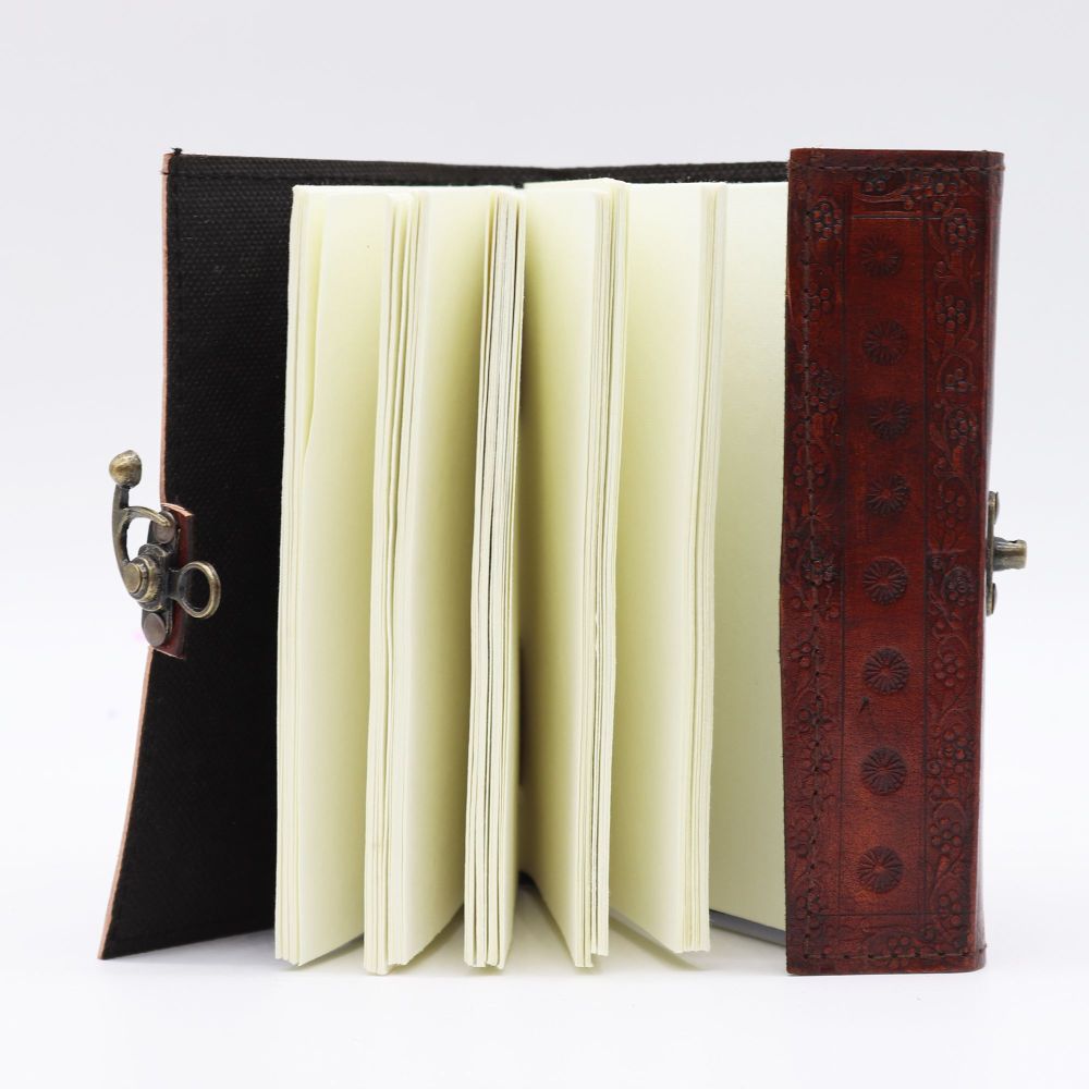 Leder Notizbuch groß – geprägtes Design, 200 Seiten, handgefertigt Unikat