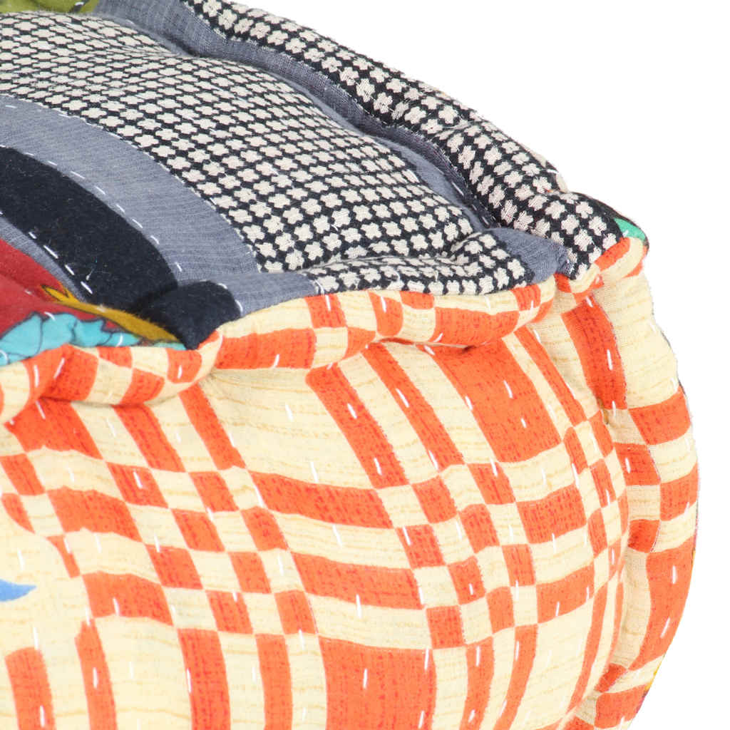 Patchwork Sitzhocker - Modularer Pouf - Sitzpolster - Sitzpouf - 57x67x51 cm