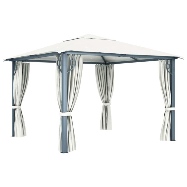 Eleganter Pavillon mit Vorhängen - stilvoller Sonnenschutz für Feiern im Freien