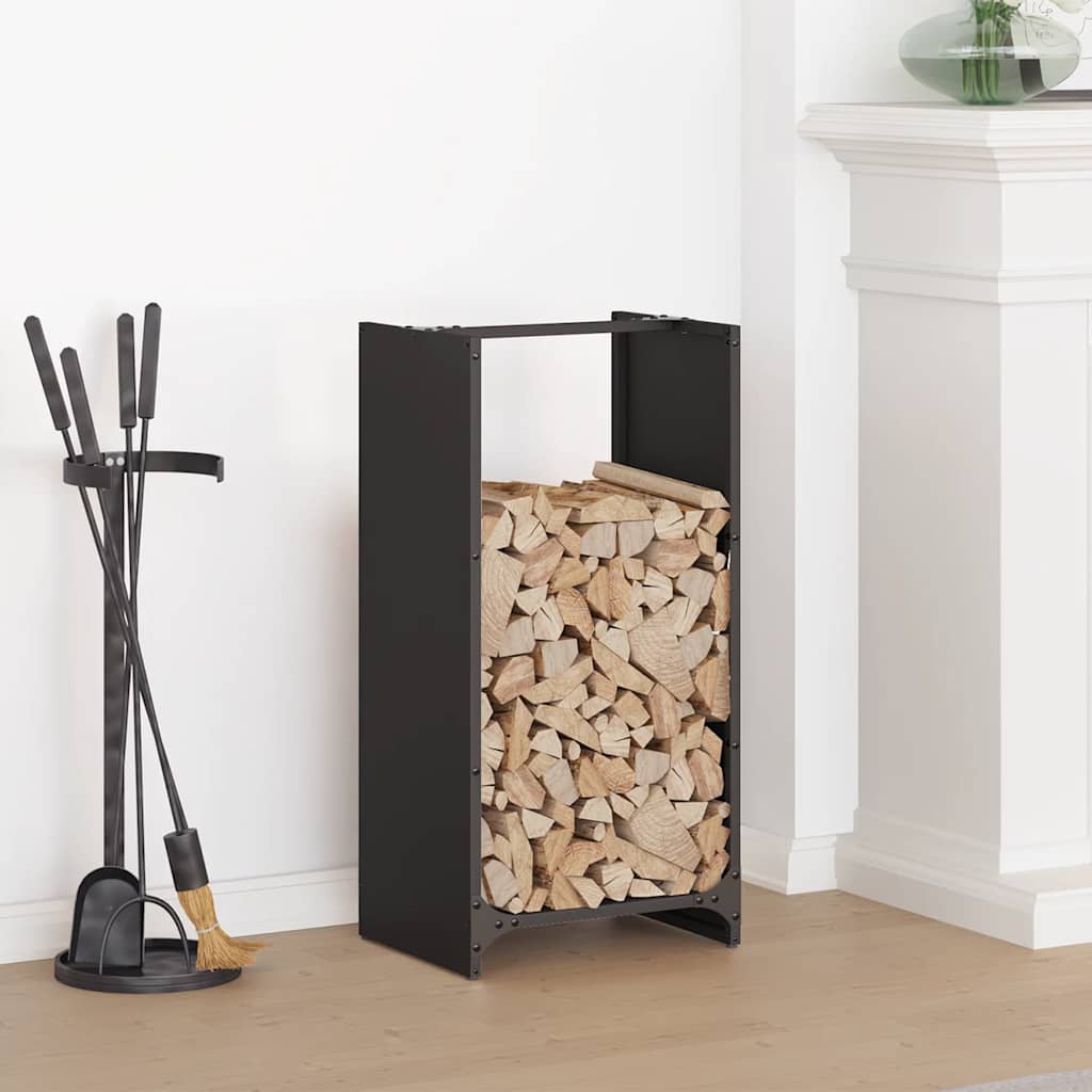 Holzaufbewahrung am Kamin – Elegantes Feuerholzregal mit klarer Linienführung