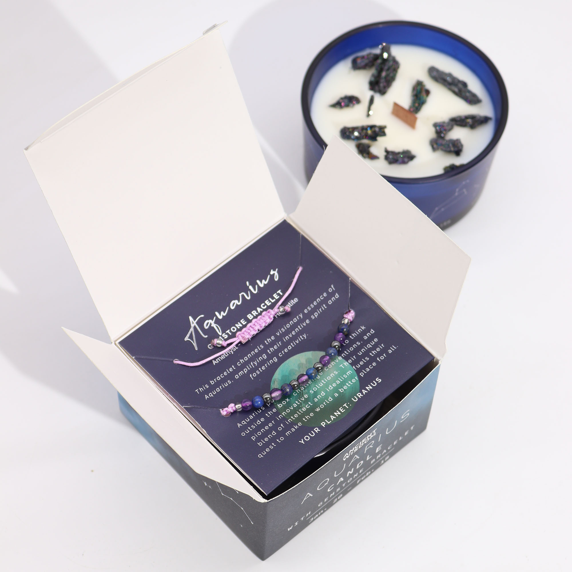 Sternzeichen-Duftkerze mit individuellen Edelsteinen und Armband - Geschenkidee
